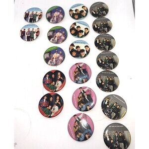 Vintage New Kids On The Block NKOTB 2" Button Pins Lot of 20 6 designs Boy Band